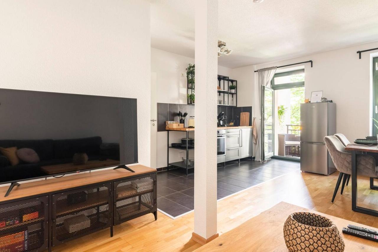 Super Zentrale, Gemutliche Wohnung Mit Balkon ไลป์ซิก ภายนอก รูปภาพ